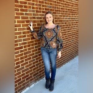 Flying Tomato Autumn skies top